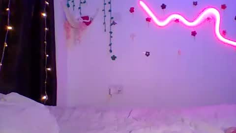 COCO XOXO online show from 09.30.25