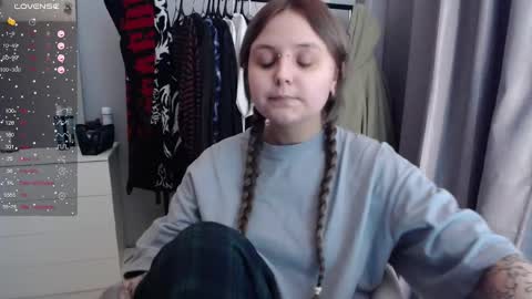 Snapshot of vendymories chatting on 02.21.26 eva 3 online show from 02.21.26