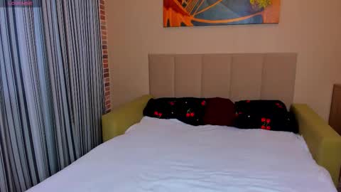 veneradi615 online show from 10.26.25