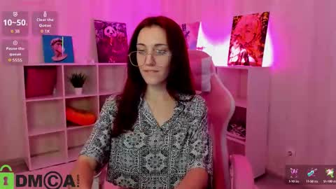 Snapshot of venommss chatting on 09.09.25 Bima online show from 09.09.25