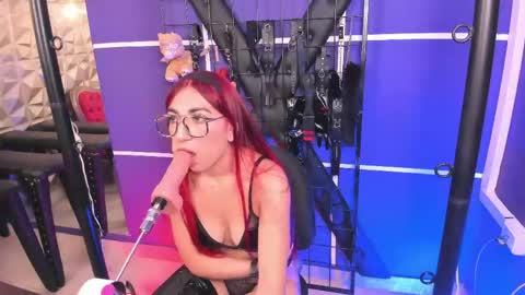 Snapshot of venus_bms_ chatting on 04.25.26 VENUS online show from 04.25.26