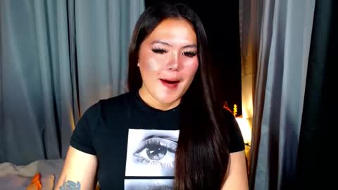 Snapshot of venus_colly chatting on 04.13.26 I am Colly Your mystery girl online show from 04.13.26