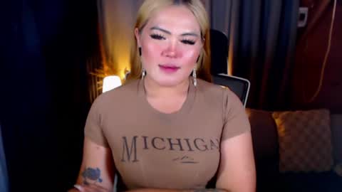 I am Colly Your mystery girl online show from 07.15.26