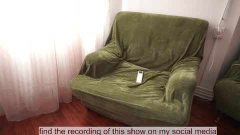 Snapshot of venus_in_jeans chatting on 03.31.26 Bella online show from 03.31.26