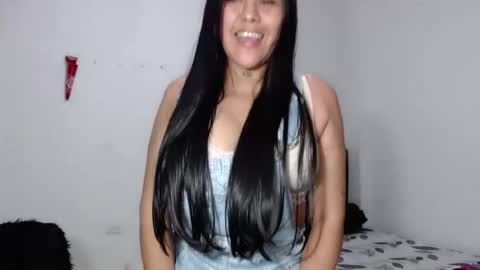 Snapshot of venus_menoza chatting on 02.23.25 venus_menoza online show from 02.23.25