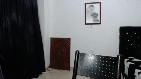 Snapshot of venus_menoza chatting on 01.10.26 venus_menoza online show from 01.10.26