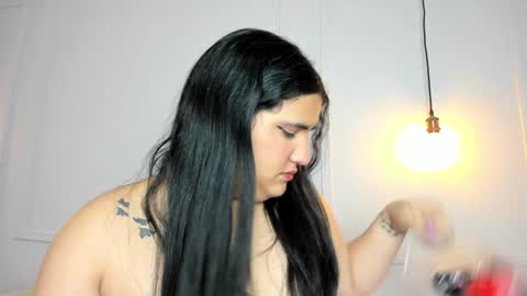 Snapshot of venus_naughty_1 chatting on 12.11.24 Sofi online show from 12.11.24