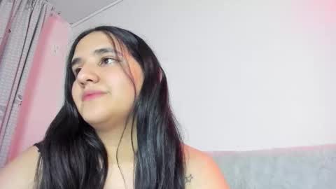 Snapshot of venus_naughty_1 chatting on 10.07.25 Sofi online show from 10.07.25