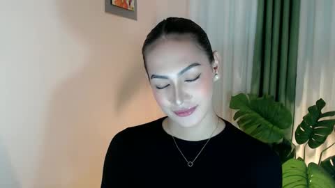 Venus Sunrise Bombshell online show from 01.14.26