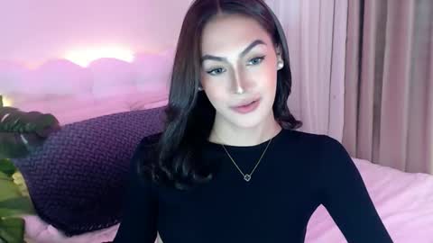 Venus Sunrise Bombshell online show from 06.01.26