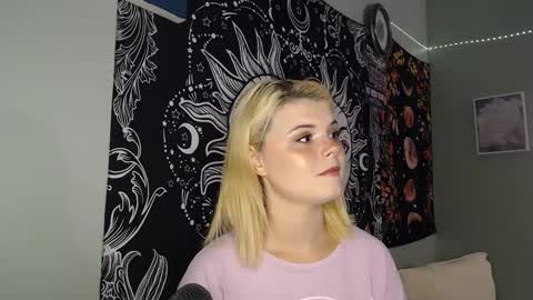 Miss Venus online show from 09.11.25