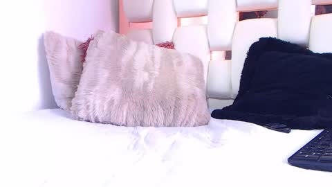 Venus online show from 12.13.25