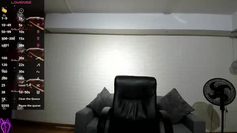 Venus Cooper Everyday From 1400 to 2200 Col Time online show from 03.04.26