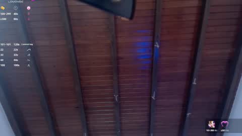 Venus Evans online show from 01.04.25