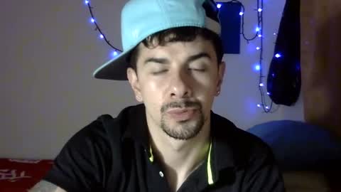 Snapshot of venusfranco_94 chatting on 12.19.24 venusfranco 94 online show from 12.19.24