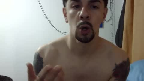 Snapshot of venusfranco_94 chatting on 12.27.24 venusfranco 94 online show from 12.27.24