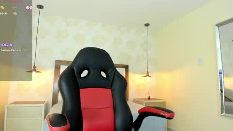 Snapshot of venusgreys1 chatting on 05.23.26 VENUS online show from 05.23.26