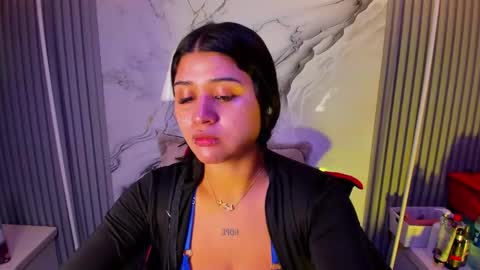 Snapshot of venusowen_ chatting on 05.04.26 Venusowen online show from 05.04.26