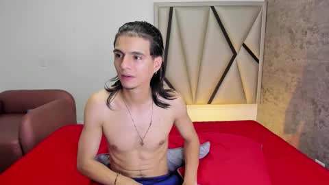 venuss09 online show from 02.04.26