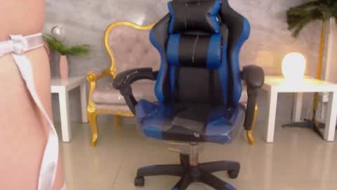 venuss online show from 12.22.25