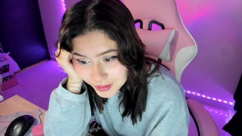 Snapshot of venussx_x chatting on 01.20.25 Venus MY BDAY 29 SEPT online show from 01.20.25