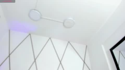 VENUS online show from 09.11.25