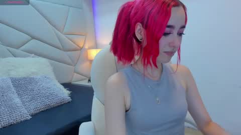 Snapshot of venusxneo chatting on 09.24.25 venusxneo online show from 09.24.25