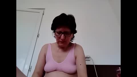 Vera online show from 04.25.26