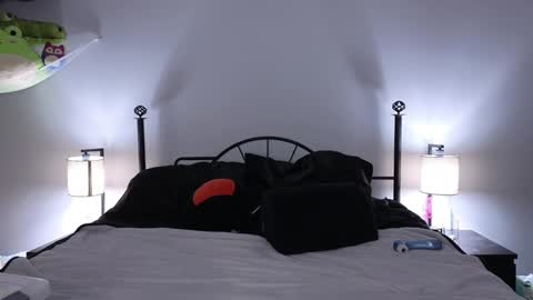 Vera Velvet online show from 12.11.24