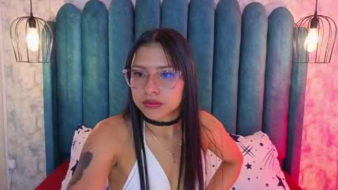 Domelipa  online show from 04.18.26