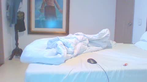 Snapshot of vergagolosa22 chatting on 12.25.24 vergagolosa22 online show from 12.25.24