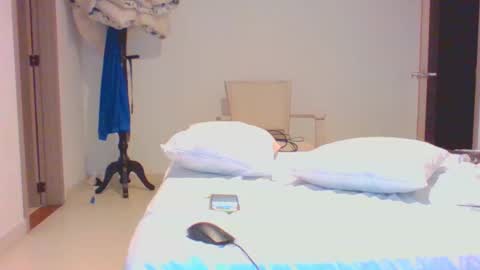 Snapshot of vergagolosa22 chatting on 02.18.25 vergagolosa22 online show from 02.18.25