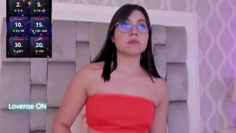 Snapshot of vero_domplay chatting on 05.17.26 vero domplay online show from 05.17.26