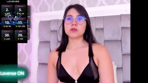 Snapshot of vero_domplay chatting on 05.24.26 vero domplay online show from 05.24.26