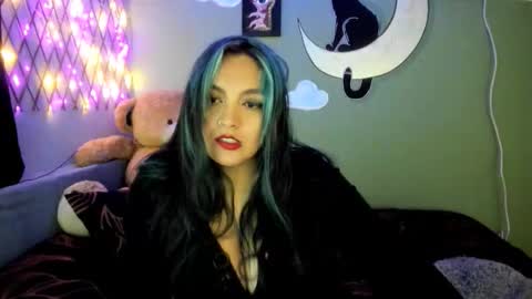 Snapshot of vero_jhonson chatting on 03.18.26 karolina online show from 03.18.26