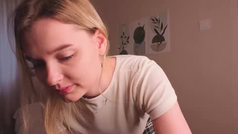 Veronica online show from 09.22.25