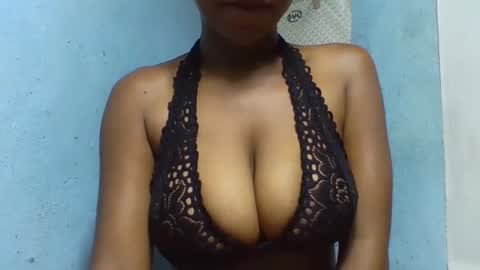 verolla31 online show from 02.25.25