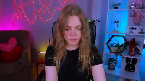 Snapshot of veronica_bubble chatting on 07.15.26 Ronni online show from 07.15.26