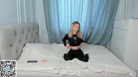 Snapshot of veronica_burns chatting on 06.20.26 Anny online show from 06.20.26