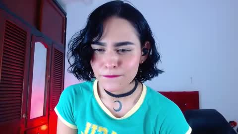 Snapshot of veronica_luar chatting on 11.06.25 veronica_luar online show from 11.06.25