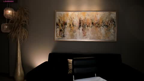 Vero  online show from 12.04.25