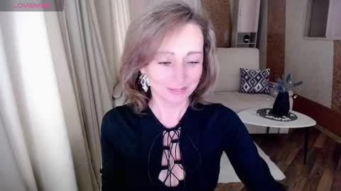 Snapshot of veronicagilbert chatting on 01.29.25 Helen online show from 01.29.25