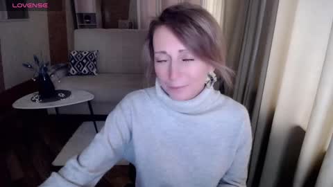 Snapshot of veronicagilbert chatting on 02.04.25 Helen online show from 02.04.25