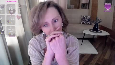 Snapshot of veronicagilbert chatting on 02.12.25 Helen online show from 02.12.25