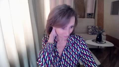 Snapshot of veronicagilbert chatting on 02.16.25 Helen online show from 02.16.25