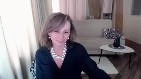 Snapshot of veronicagilbert chatting on 02.16.25 Helen online show from 02.16.25