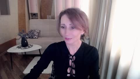 Snapshot of veronicagilbert chatting on 02.17.25 Helen online show from 02.17.25