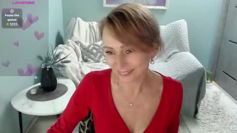 Snapshot of veronicagilbert chatting on 09.18.25 Helen online show from 09.18.25
