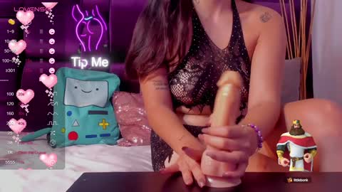 Veronica Gills online show from 01.14.25