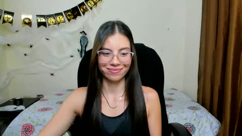 Veronica Miller online show from 10.21.25